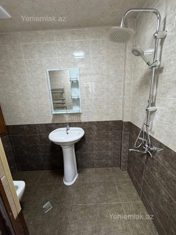 Satılır 2 otaqlı yeni tikili 43 m²