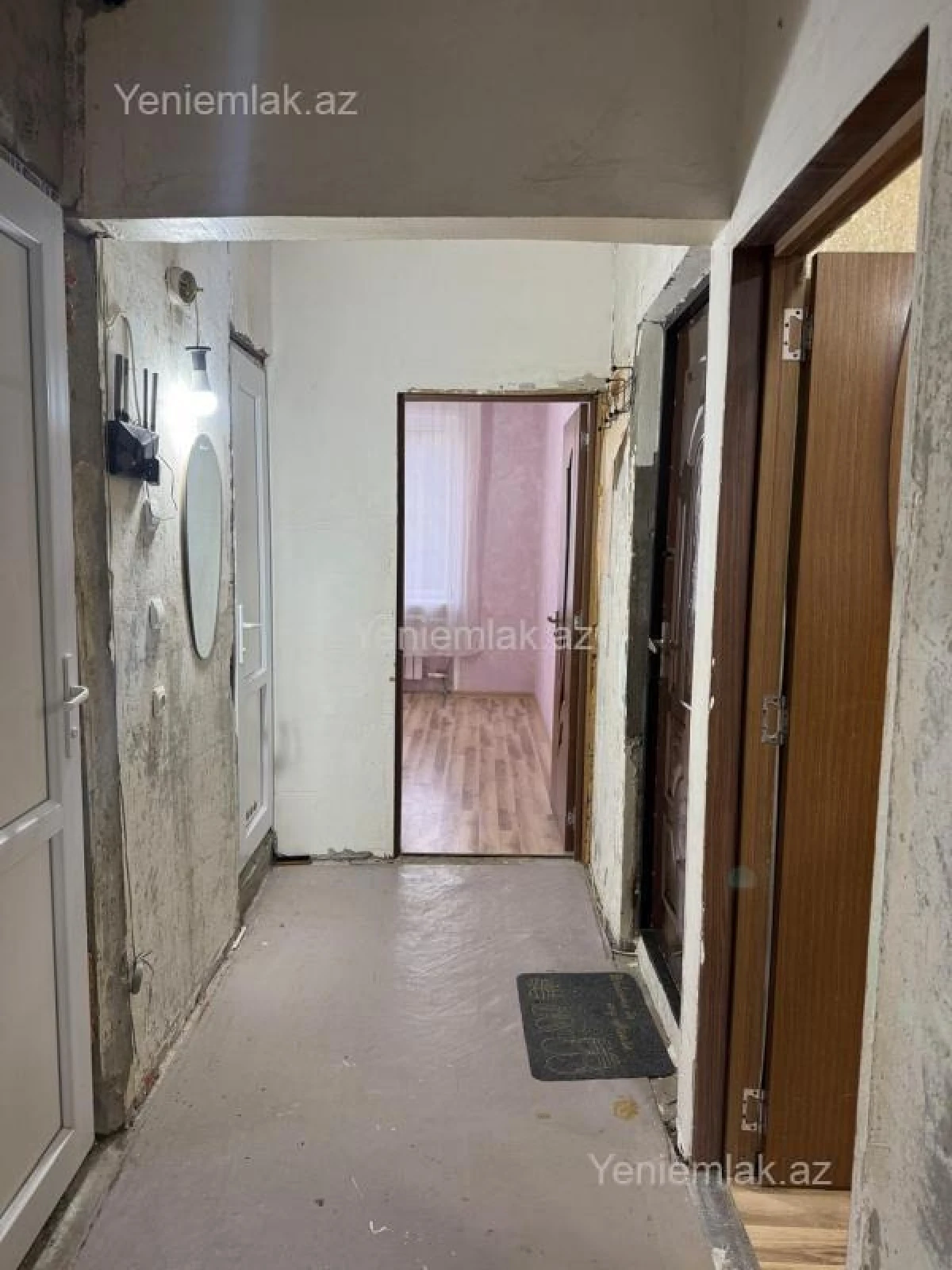 Satılır 2 otaqlı köhnə tikili 60 m²