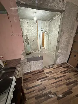 Satılır 2 otaqlı köhnə tikili 60 m²