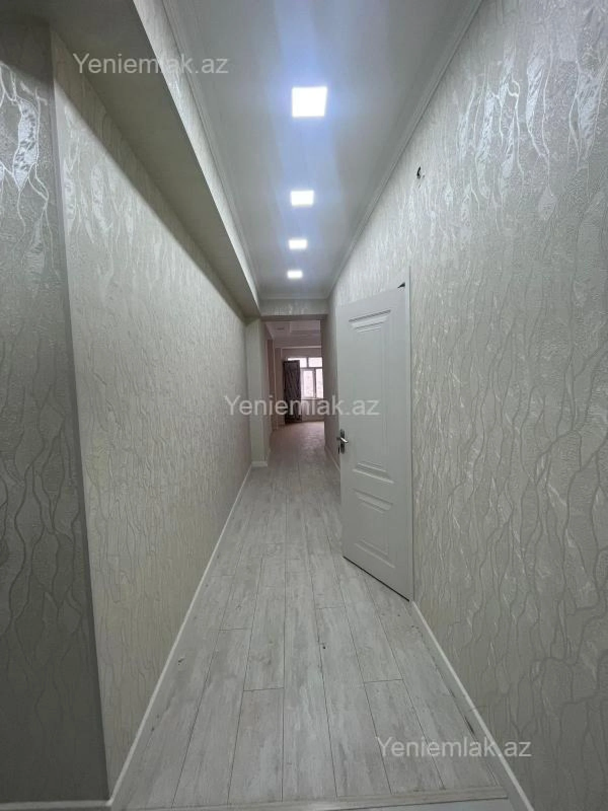 Satılır 2 otaqlı yeni tikili 62 m²