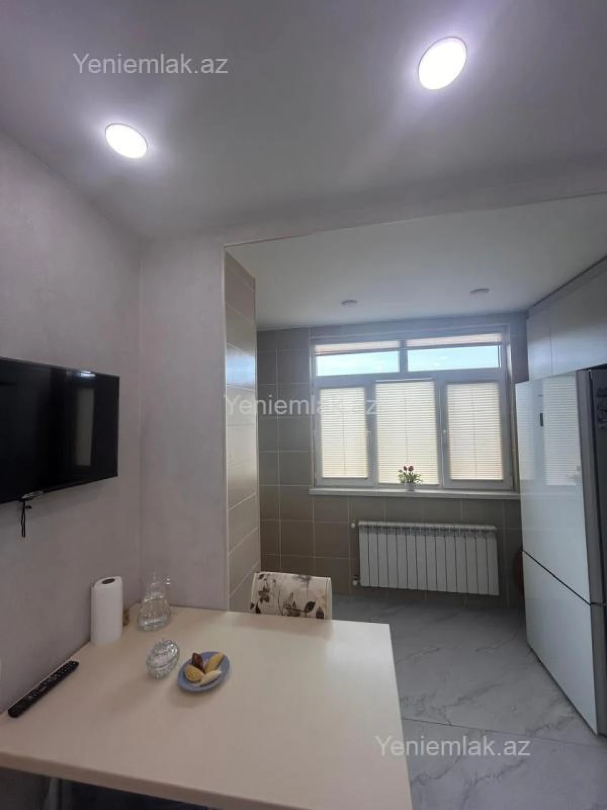 Satılır 3 otaqlı köhnə tikili 80 m²