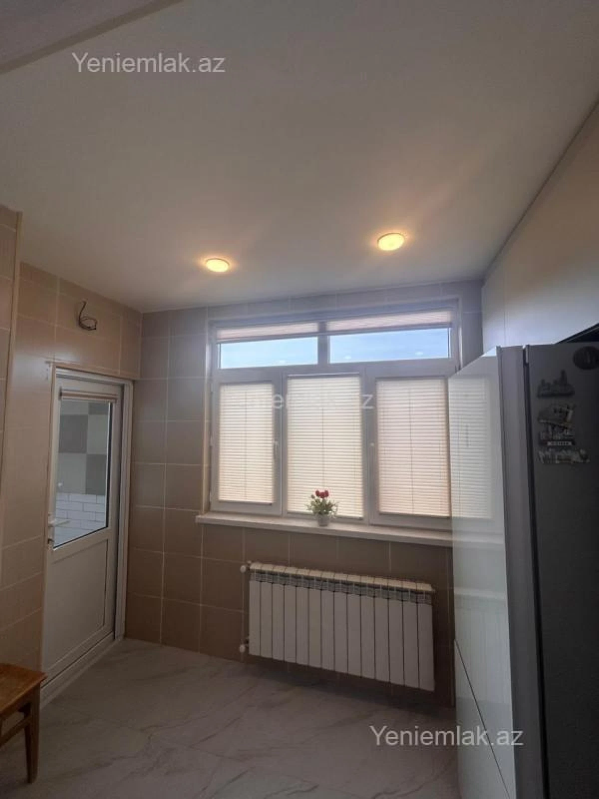 Satılır 3 otaqlı köhnə tikili 80 m²