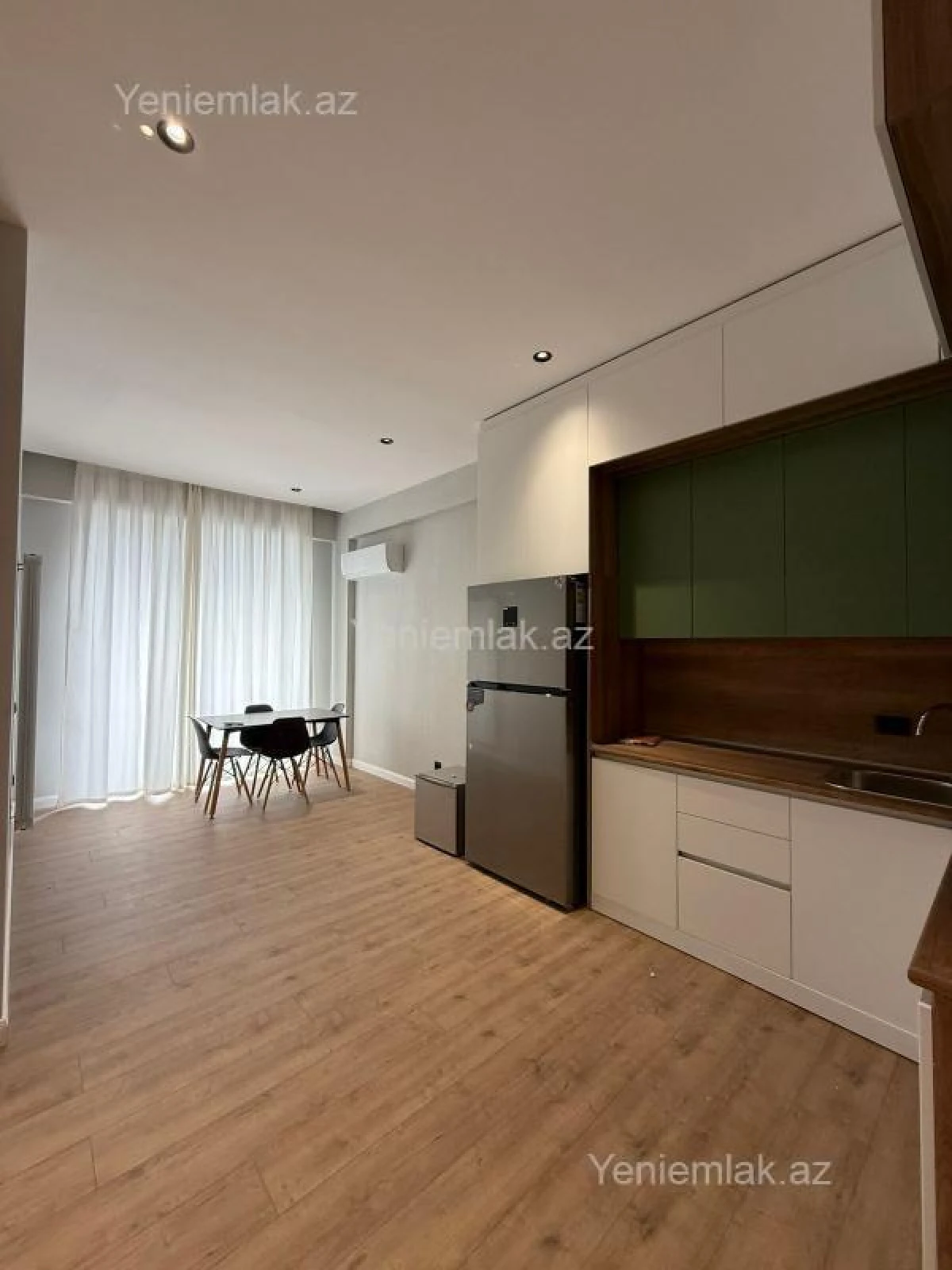 Satılır 2 otaqlı yeni tikili 79.1 m²