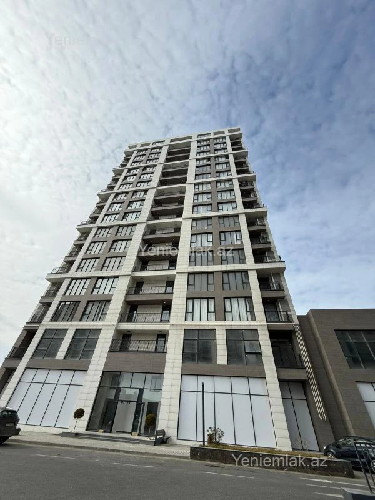 Satılır 2 otaqlı yeni tikili 79.1 m²