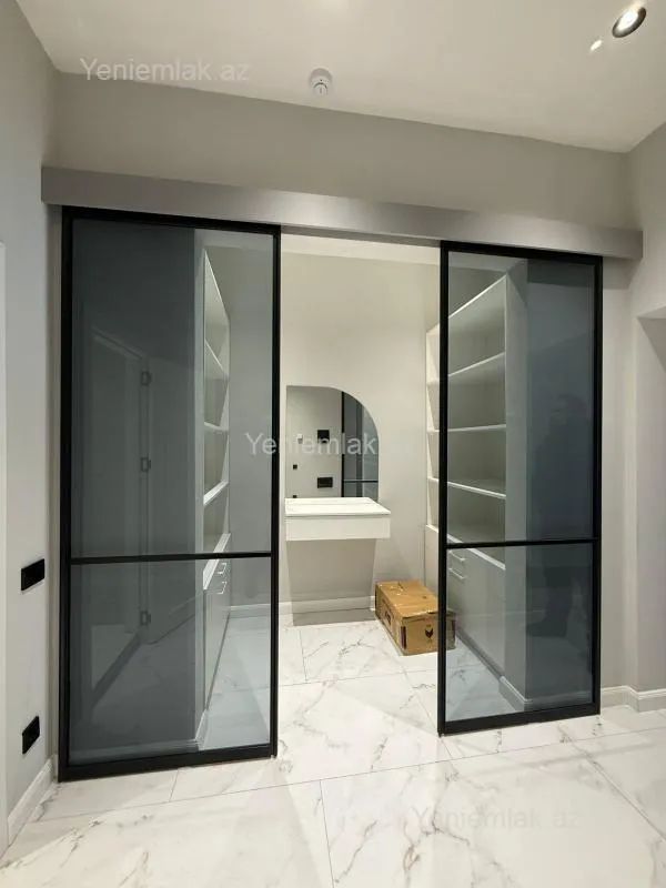 Satılır 2 otaqlı yeni tikili 79.1 m²