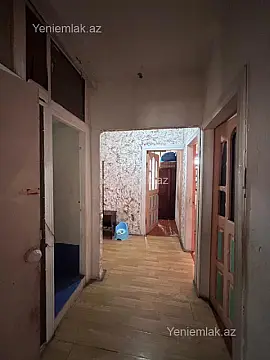 Satılır 3 otaqlı köhnə tikili 90 m²