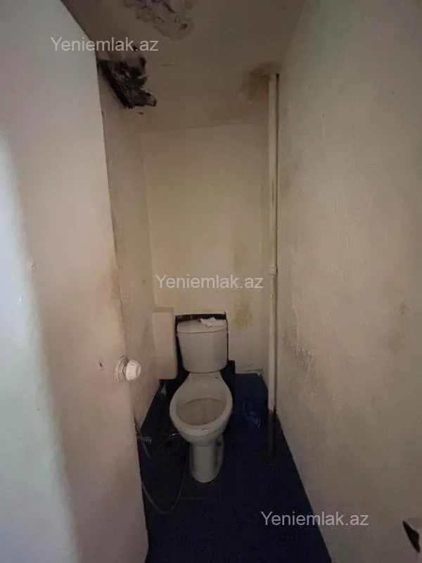 Satılır 3 otaqlı köhnə tikili 90 m²