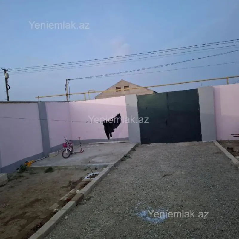 Satılır 3 otaqlı həyət evi 80 m²