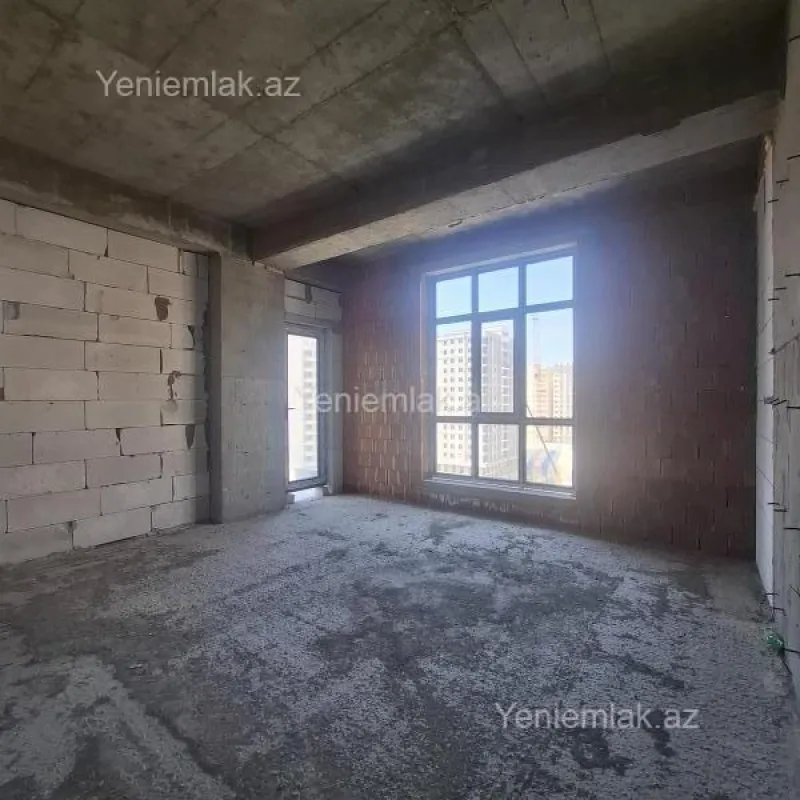 Satılır 3 otaqlı yeni tikili 100 m²