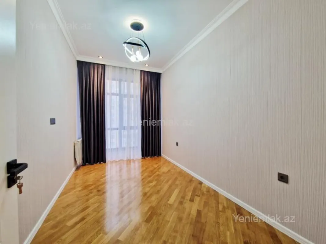 Satılır 2 otaqlı yeni tikili 63 m²