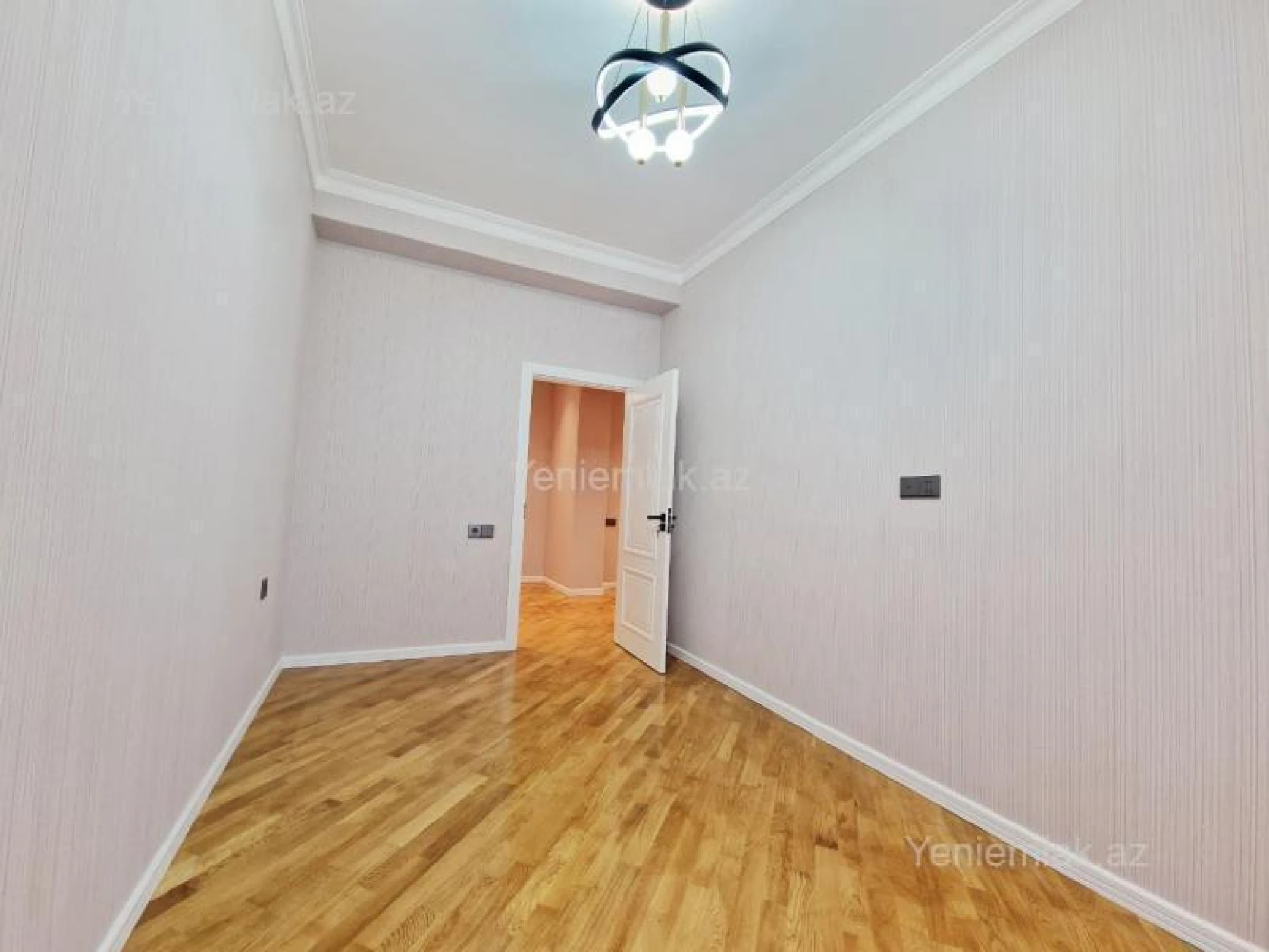 Satılır 2 otaqlı yeni tikili 63 m²