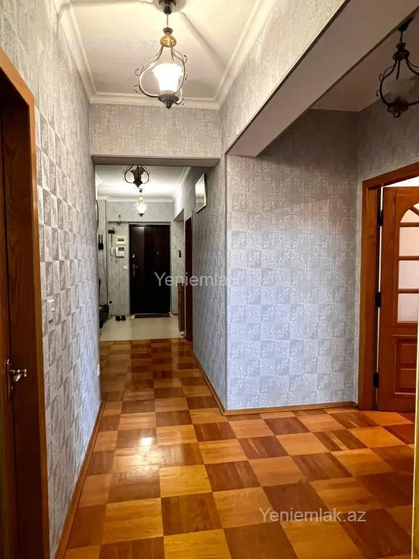 Satılır 3 otaqlı yeni tikili 98 m²