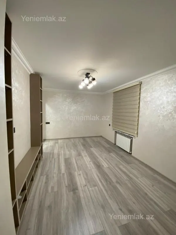 Satılır 2 otaqlı köhnə tikili 40 m²