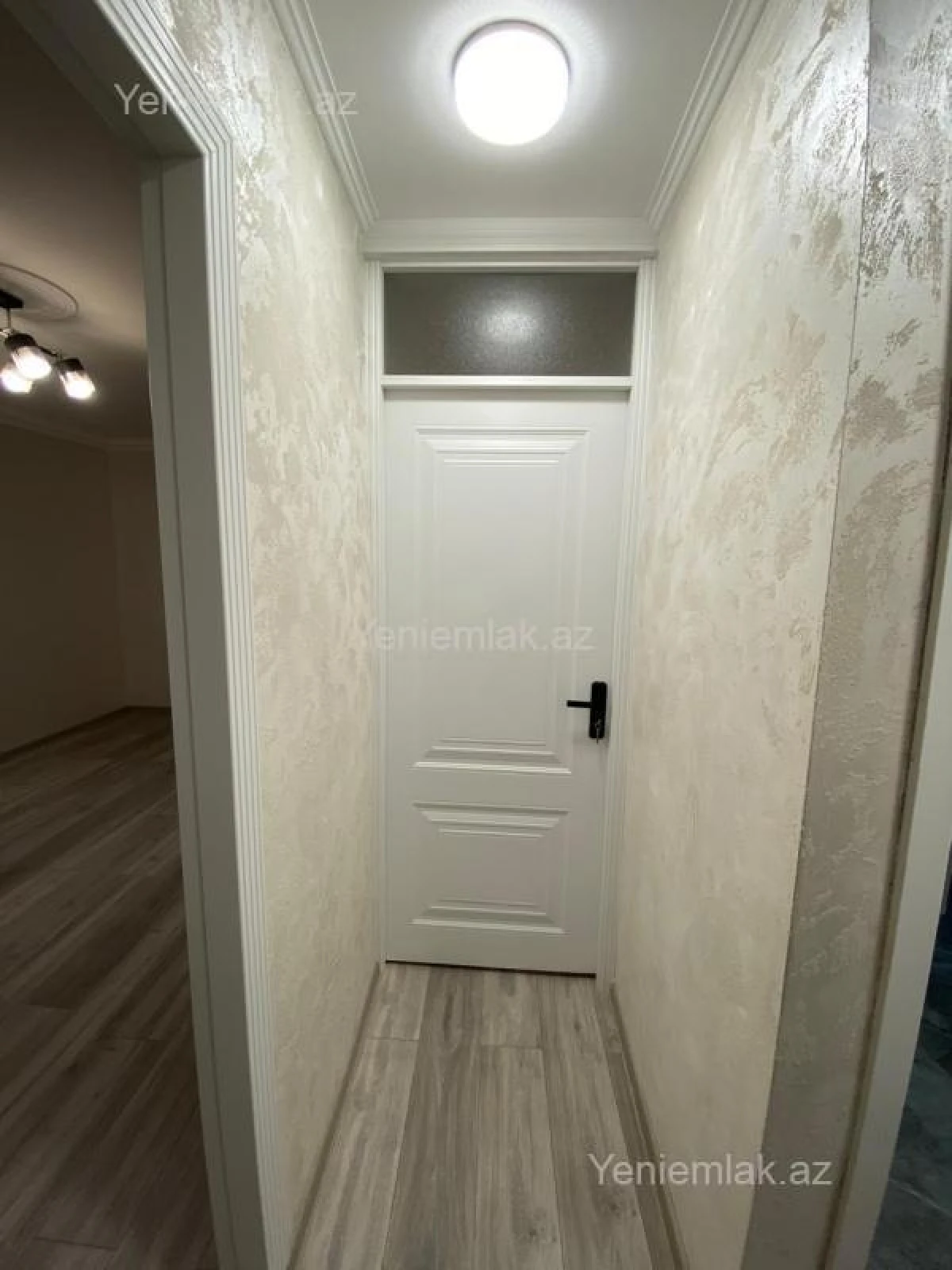 Satılır 2 otaqlı köhnə tikili 40 m²