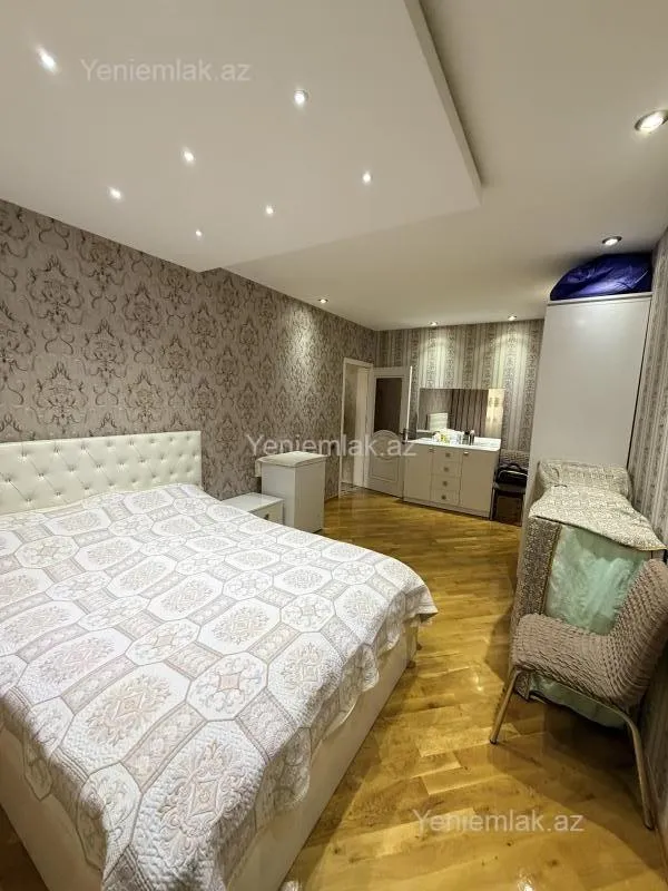 Satılır 3 otaqlı yeni tikili 90 m²