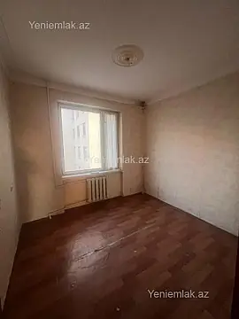 Satılır 5 otaqlı köhnə tikili 110 m²
