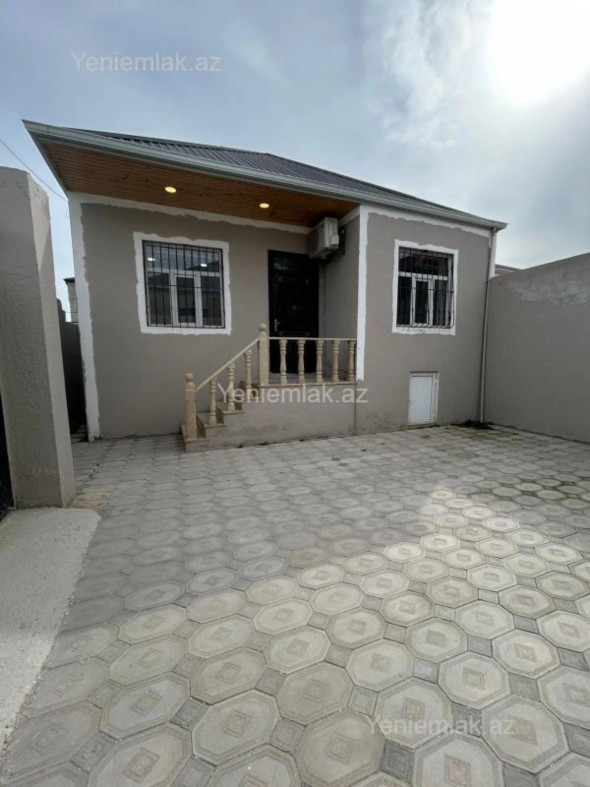 Satılır 3 otaqlı həyət evi 80 m²