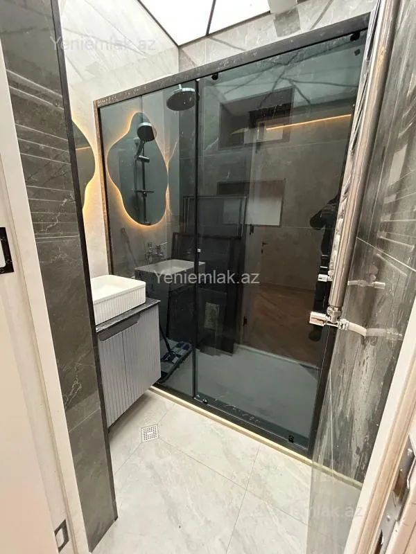 Satılır 4 otaqlı həyət evi 120 m²