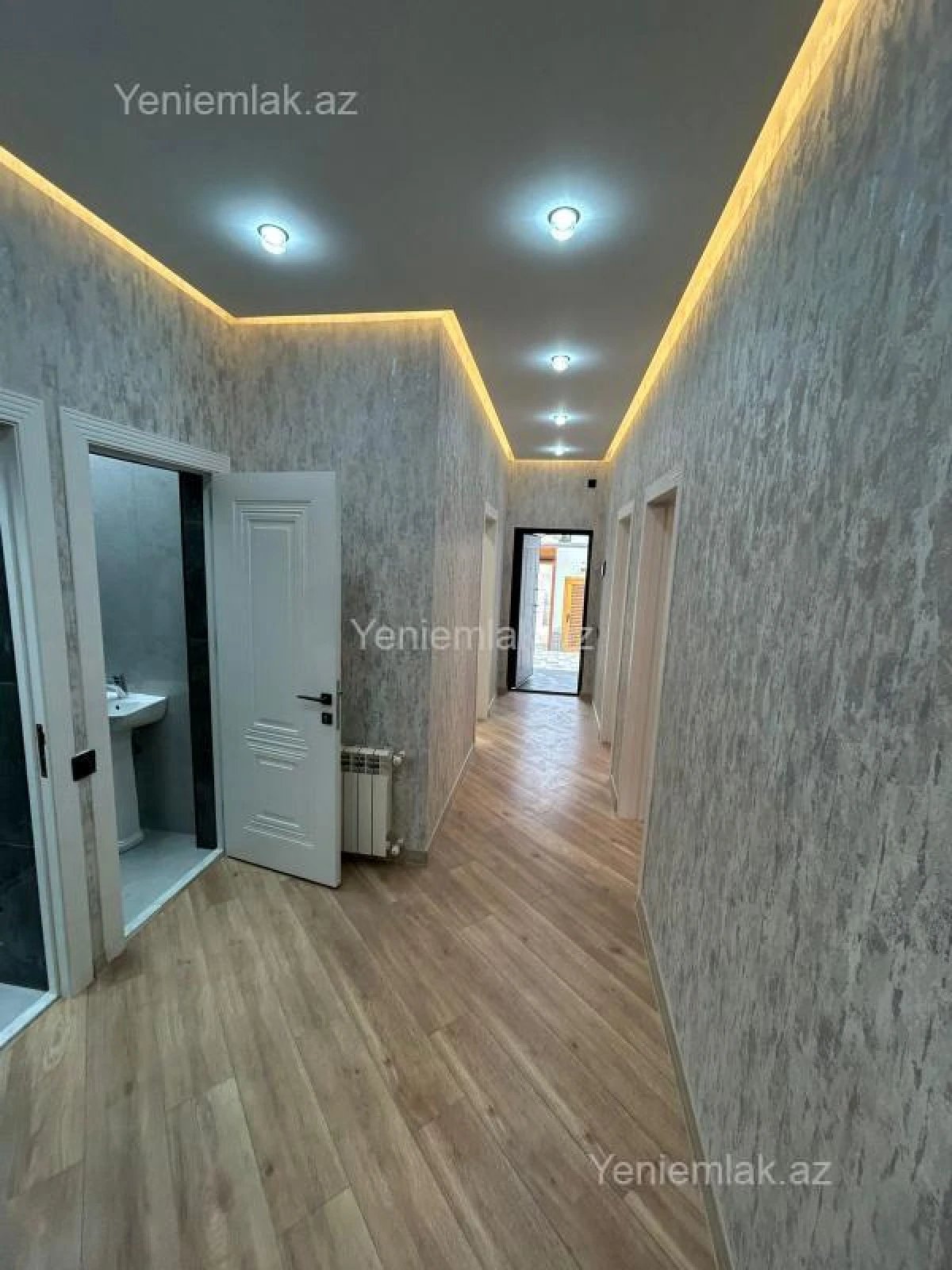 Satılır 4 otaqlı həyət evi 120 m²