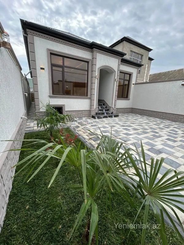 Satılır 4 otaqlı həyət evi 120 m²