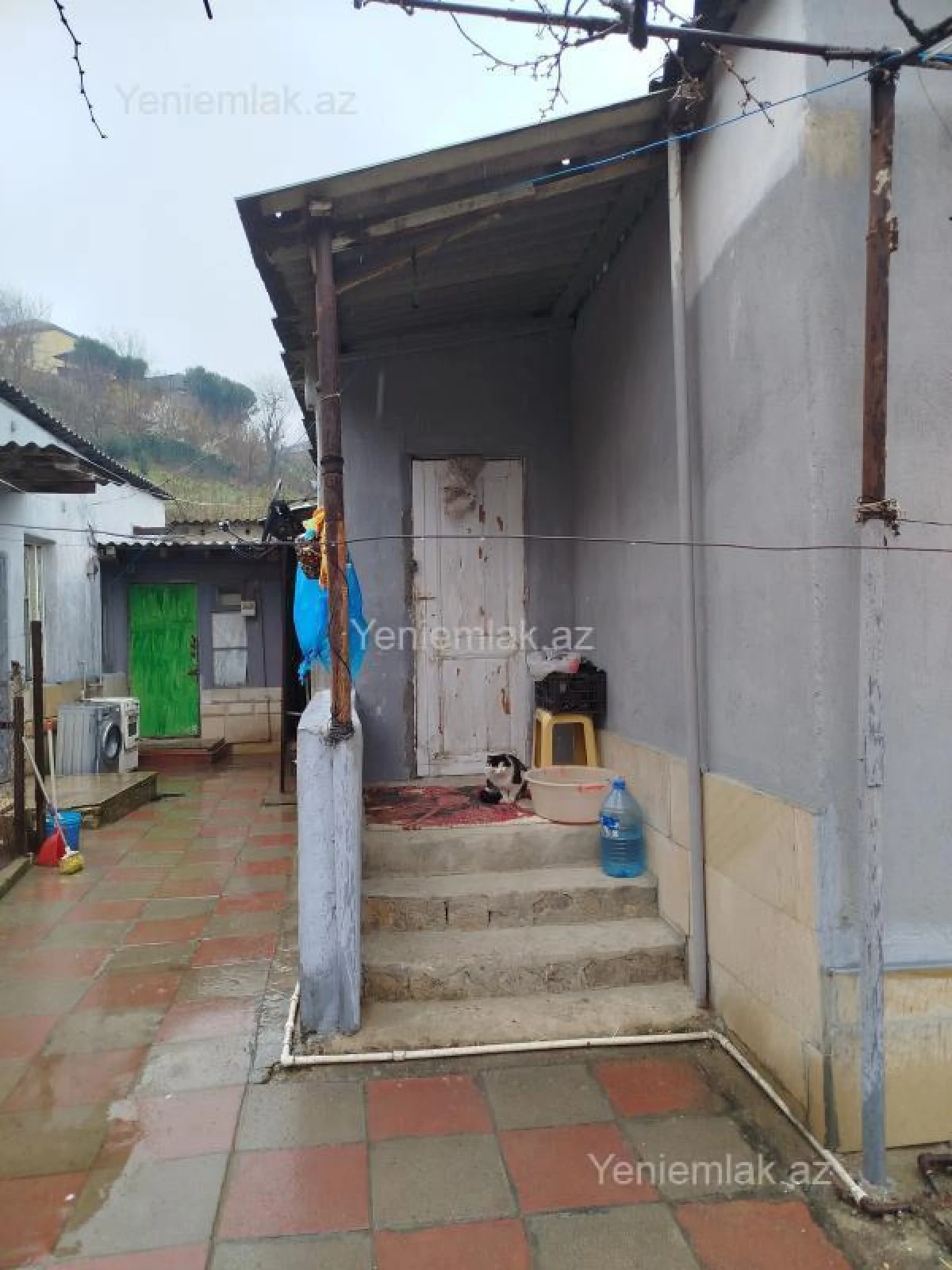 Satılır 4 otaqlı həyət evi 160 m²