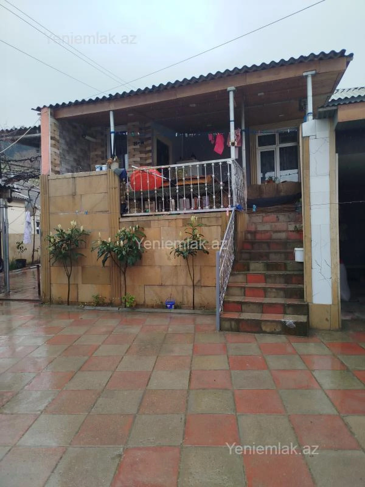 Satılır 4 otaqlı həyət evi 160 m²