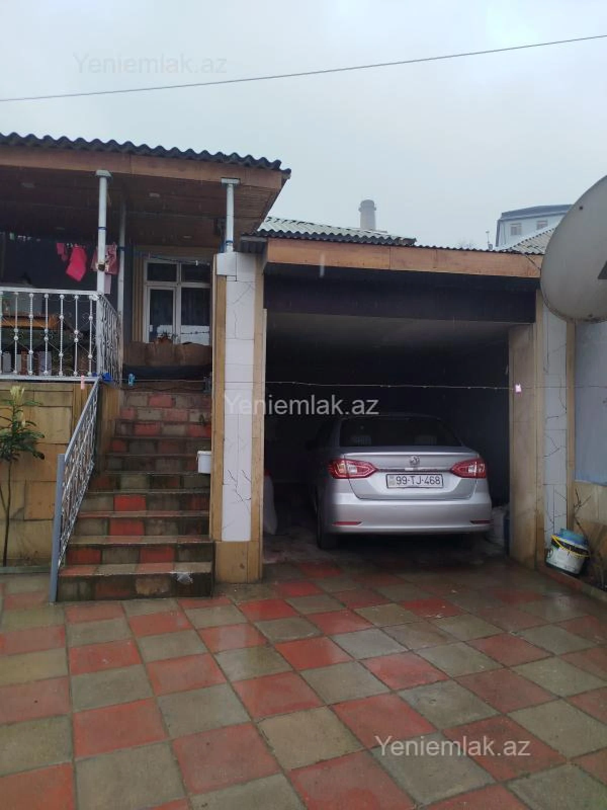 Satılır 4 otaqlı həyət evi 160 m²