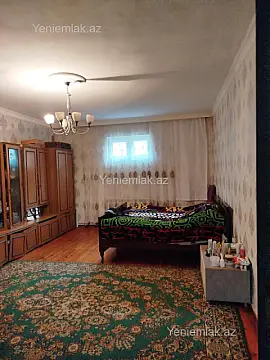 Satılır 4 otaqlı həyət evi 160 m²