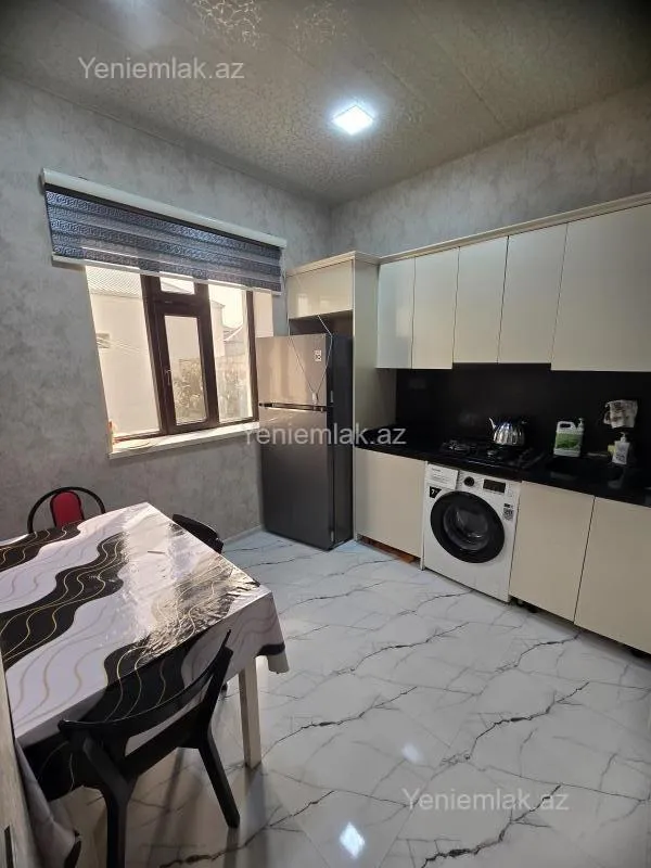 Satılır 4 otaqlı həyət evi 110 m²
