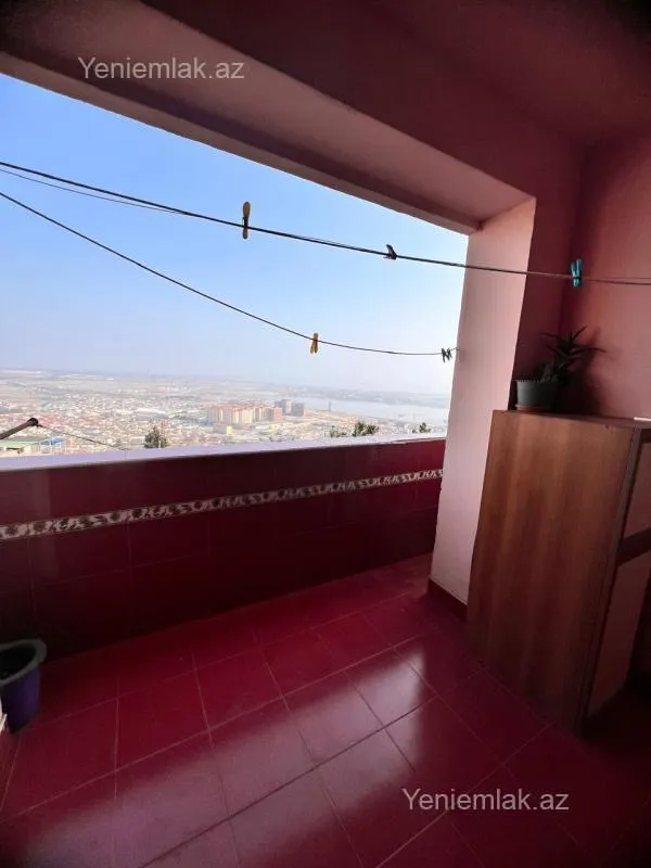 Satılır 5 otaqlı köhnə tikili 110 m²