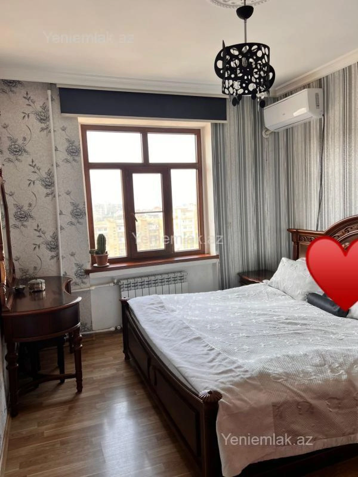 Satılır 5 otaqlı köhnə tikili 110 m²