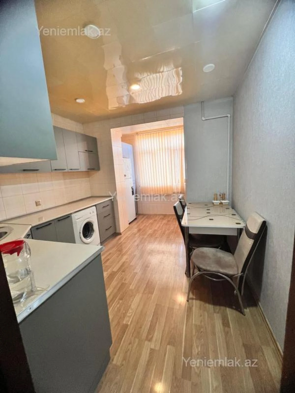 Satılır 5 otaqlı köhnə tikili 110 m²