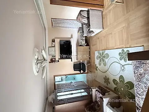 Satılır 5 otaqlı həyət evi 210 m²