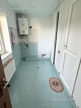 Satılır 5 otaqlı həyət evi 210 m²