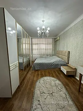 Satılır 4 otaqlı köhnə tikili 120 m²