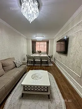 Satılır 4 otaqlı köhnə tikili 120 m² — Xırdalan 4 otaq 120.00 m²
