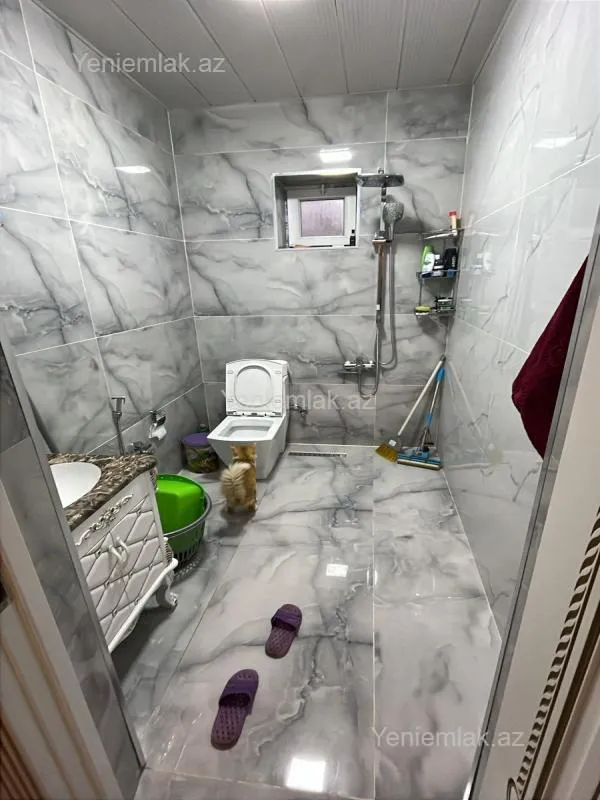 Satılır 4 otaqlı həyət evi 160 m²