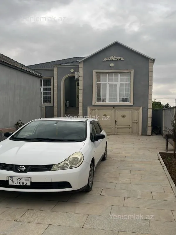 Satılır 4 otaqlı həyət evi 160 m²