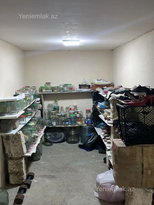 Satılır 4 otaqlı həyət evi 160 m²