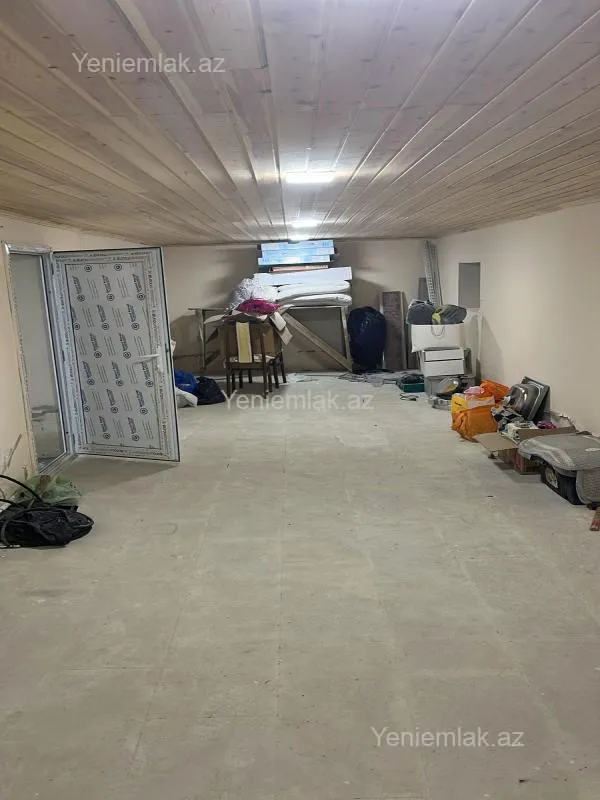 Satılır 4 otaqlı həyət evi 160 m²