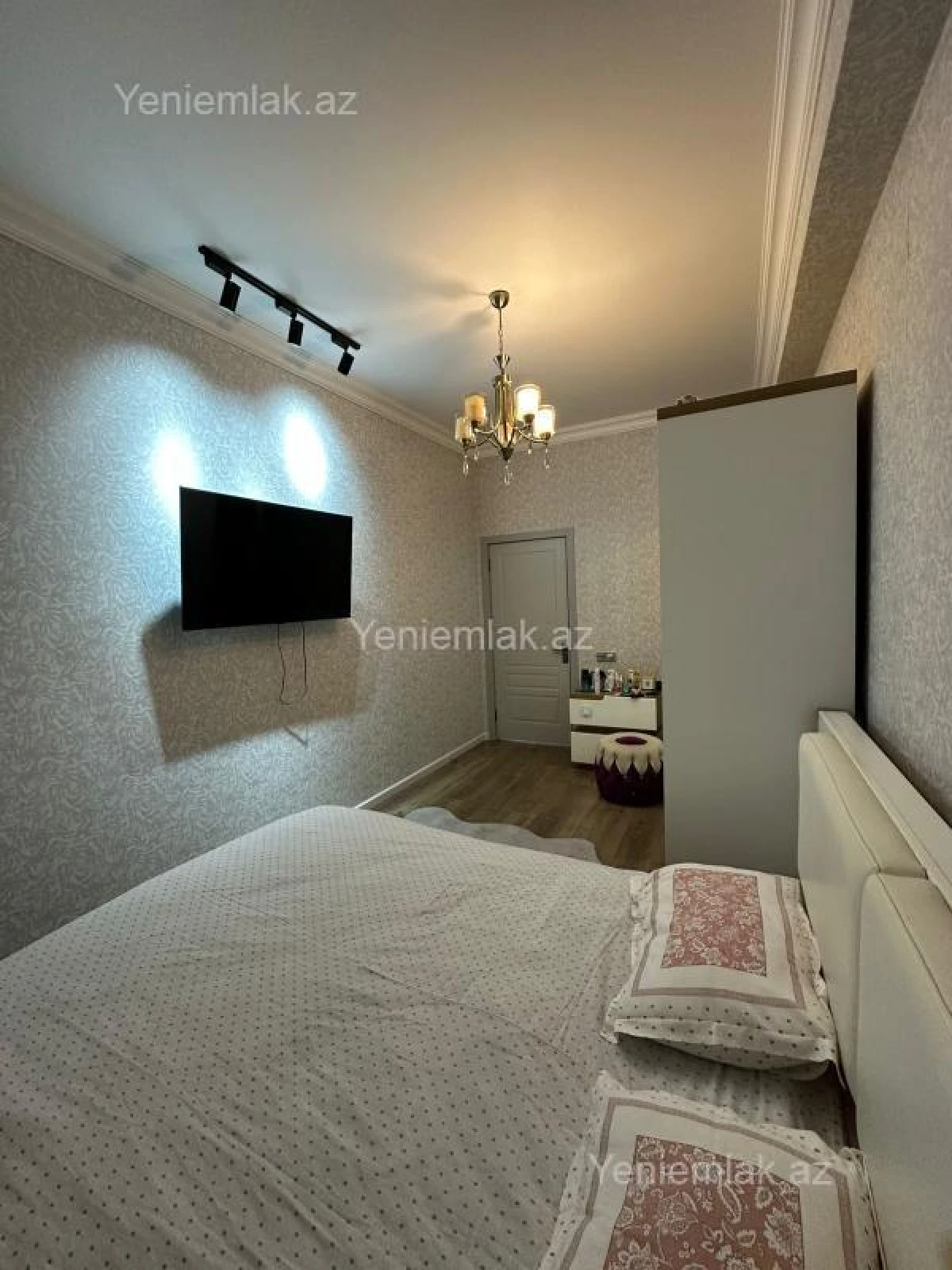 Satılır 2 otaqlı yeni tikili 59 m²