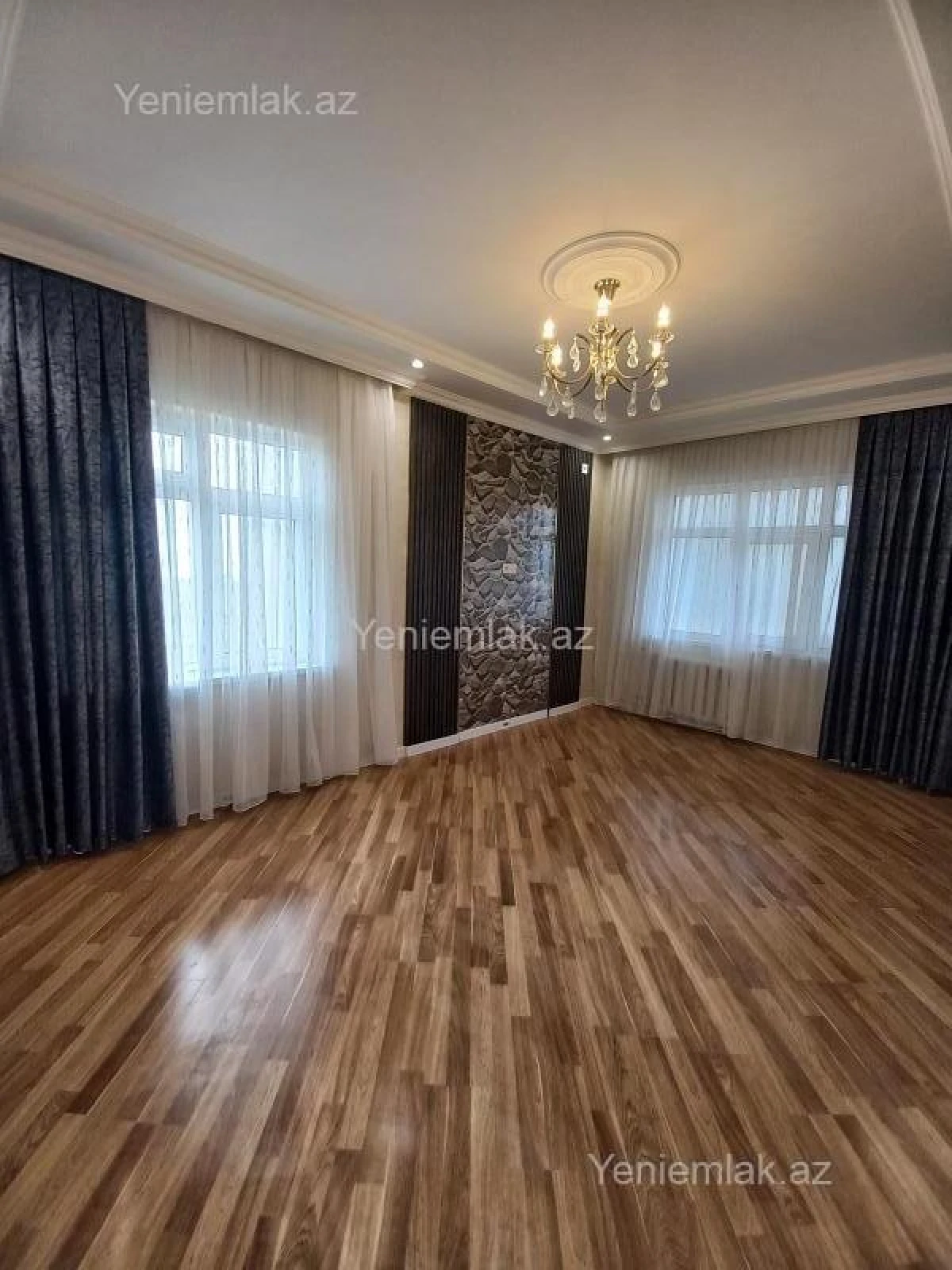 Satılır 1 otaqlı köhnə tikili 45 m²
