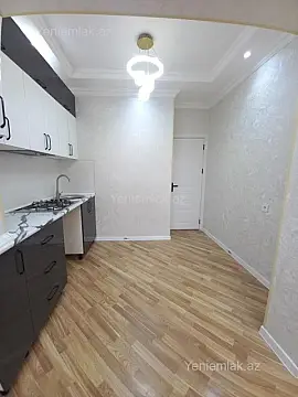 Satılır 1 otaqlı köhnə tikili 45 m²