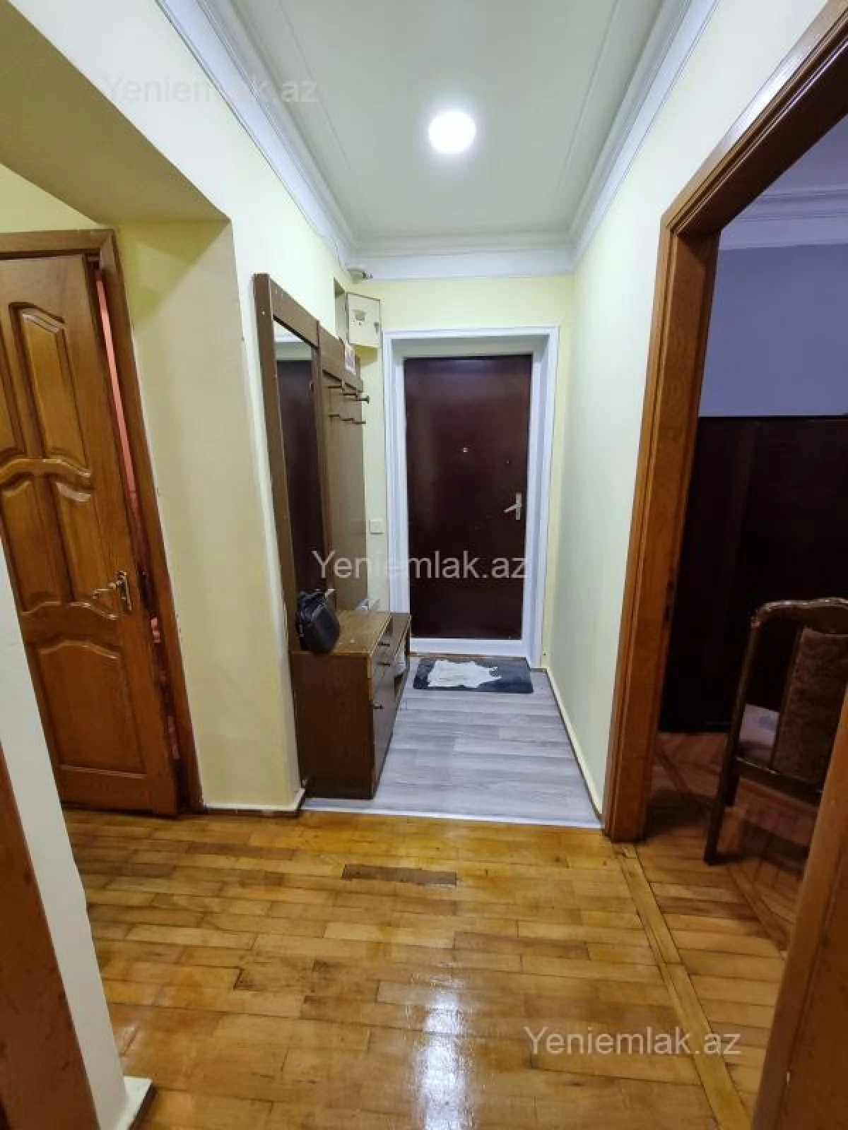Satılır 3 otaqlı köhnə tikili 80 m²