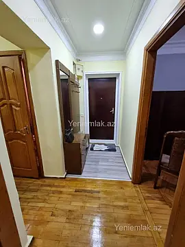 Satılır 3 otaqlı köhnə tikili 80 m²
