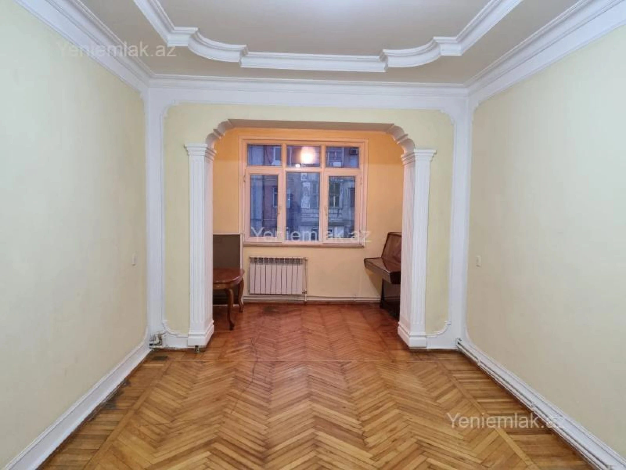 Satılır 3 otaqlı köhnə tikili 80 m²