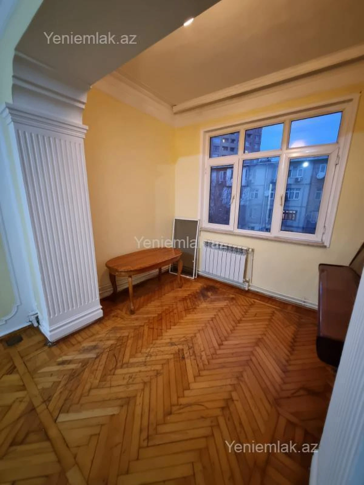Satılır 3 otaqlı köhnə tikili 80 m²