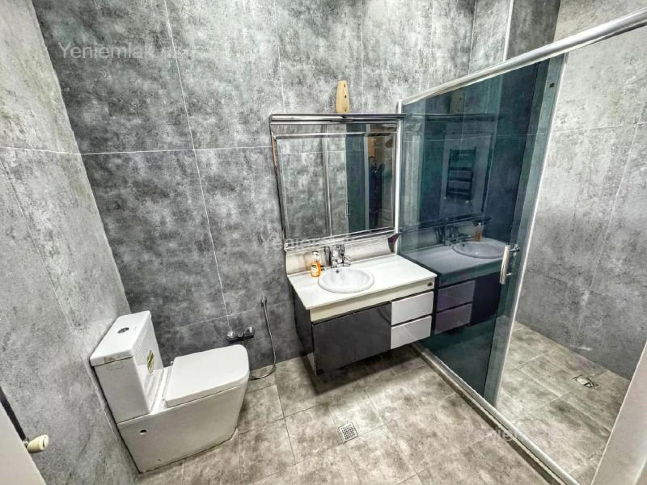 Satılır 4 otaqlı yeni tikili 165 m²