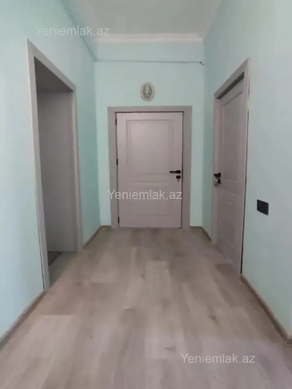 Satılır 2 otaqlı köhnə tikili 65 m²