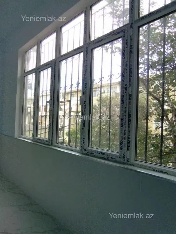 Satılır 2 otaqlı köhnə tikili 65 m²